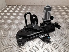 Other seat parts Polestar 4 2025 left side 8889763767