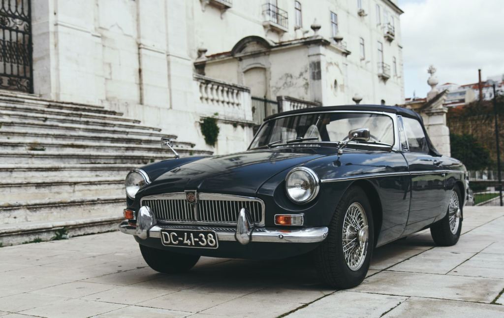 Wie Sie Ihr Oldtimer-Auto versichern: Praktische Tipps