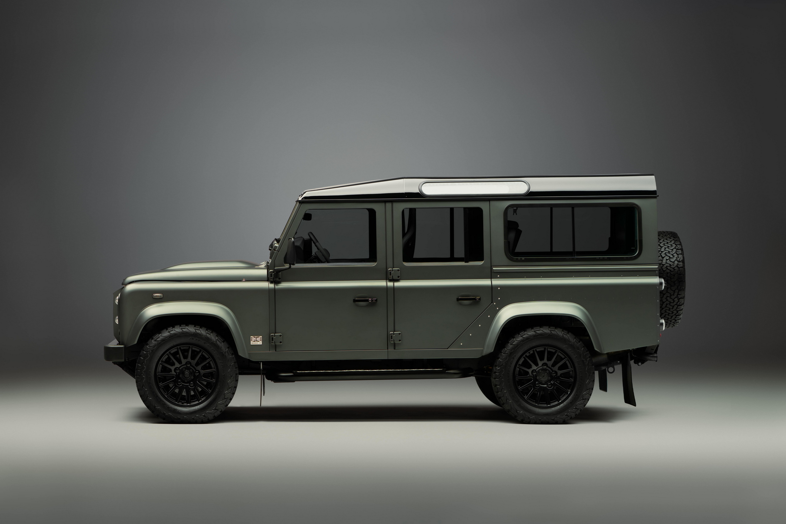 Classic Defender V8 With Octa Upgrades Costs Way More Than The New Octa