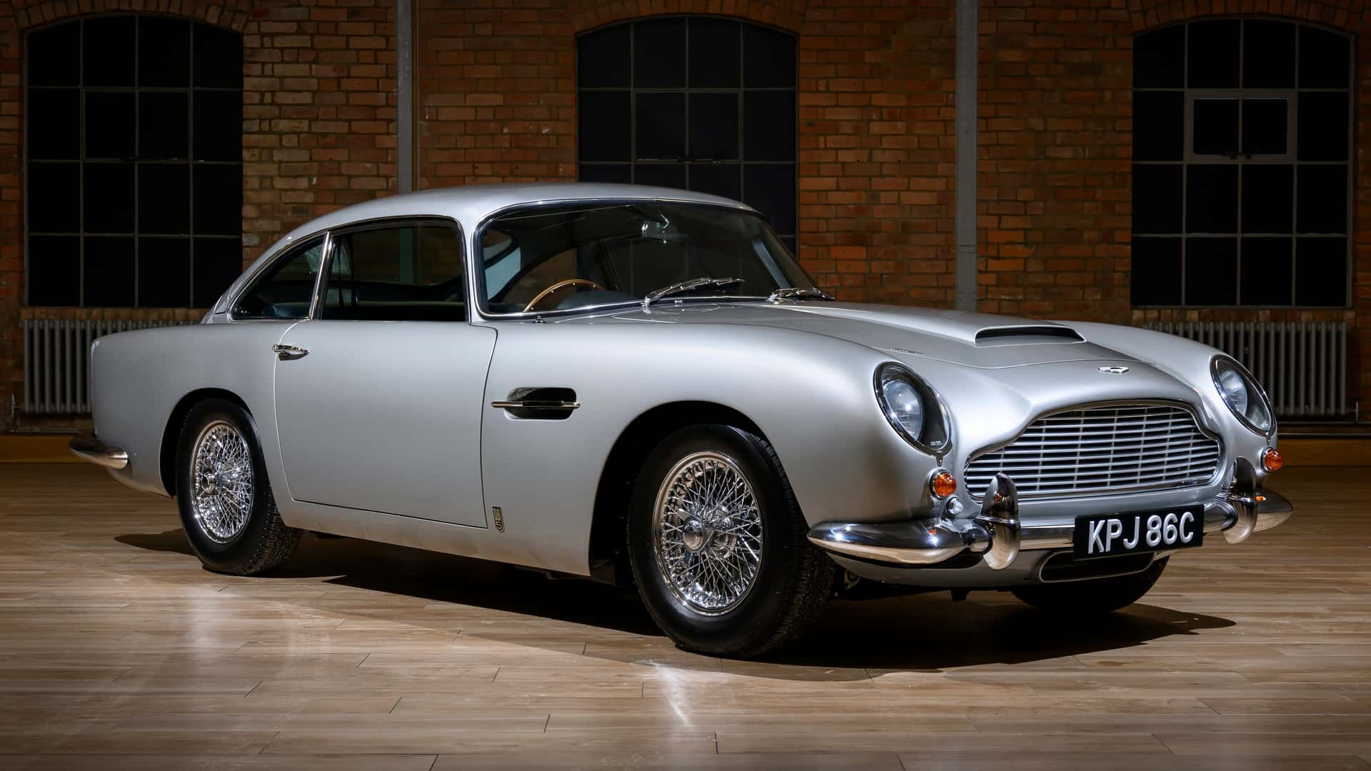 Aston Martin DB5 (1965) Реставрация