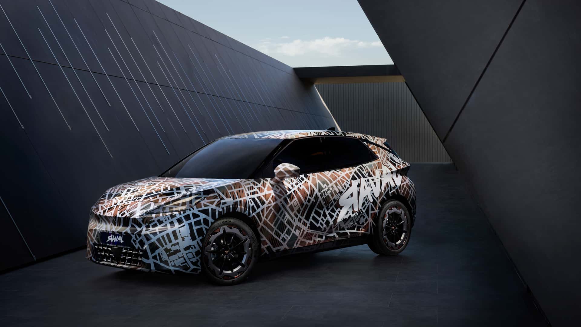 Тест-драйв прототипа Cupra Raval