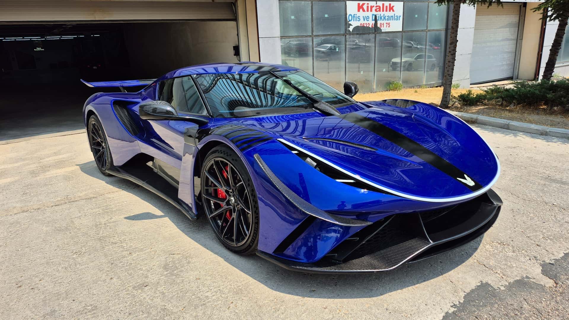 إلكترون كوازار