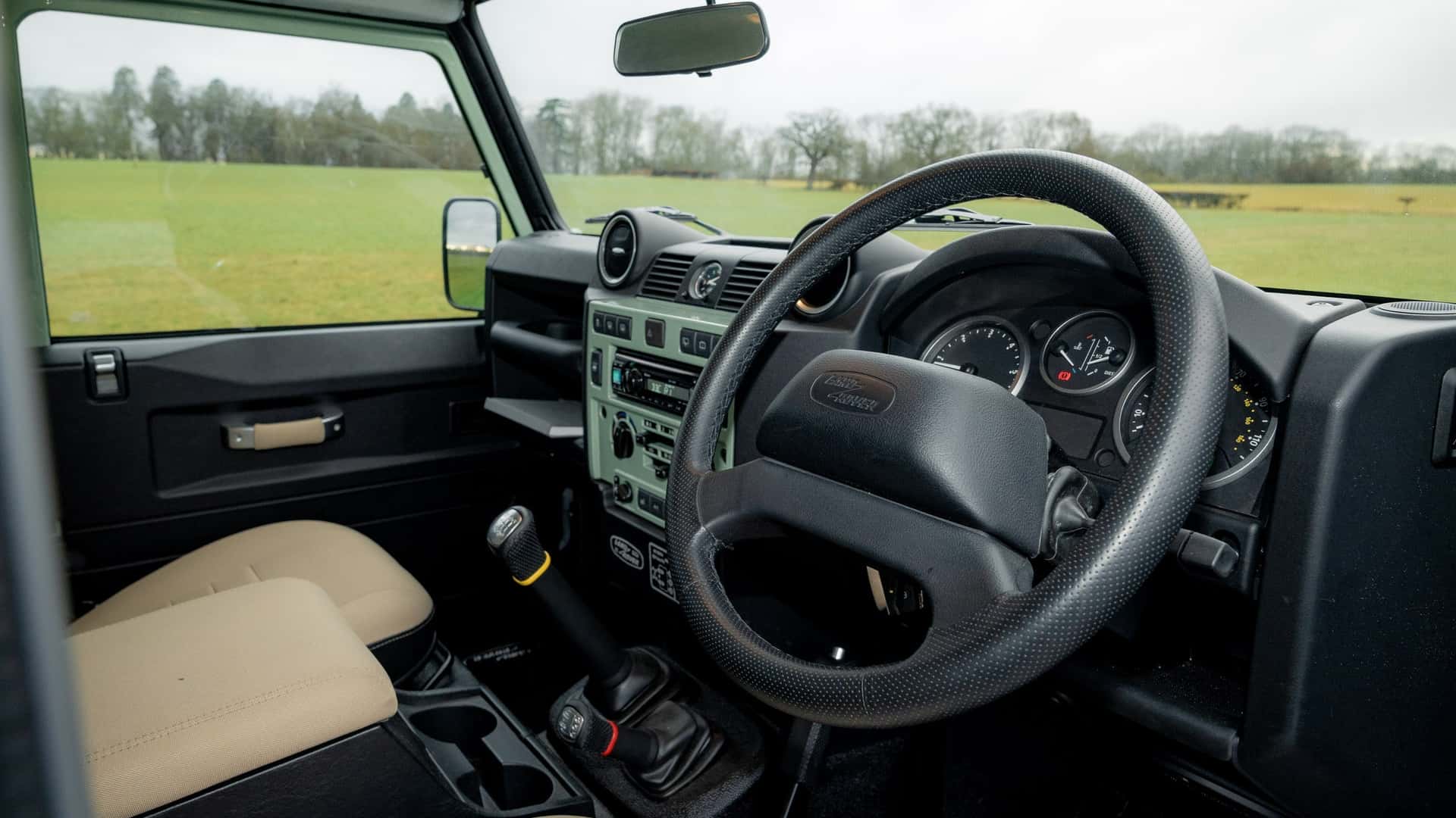 Land Rover Defender 90 Heritage