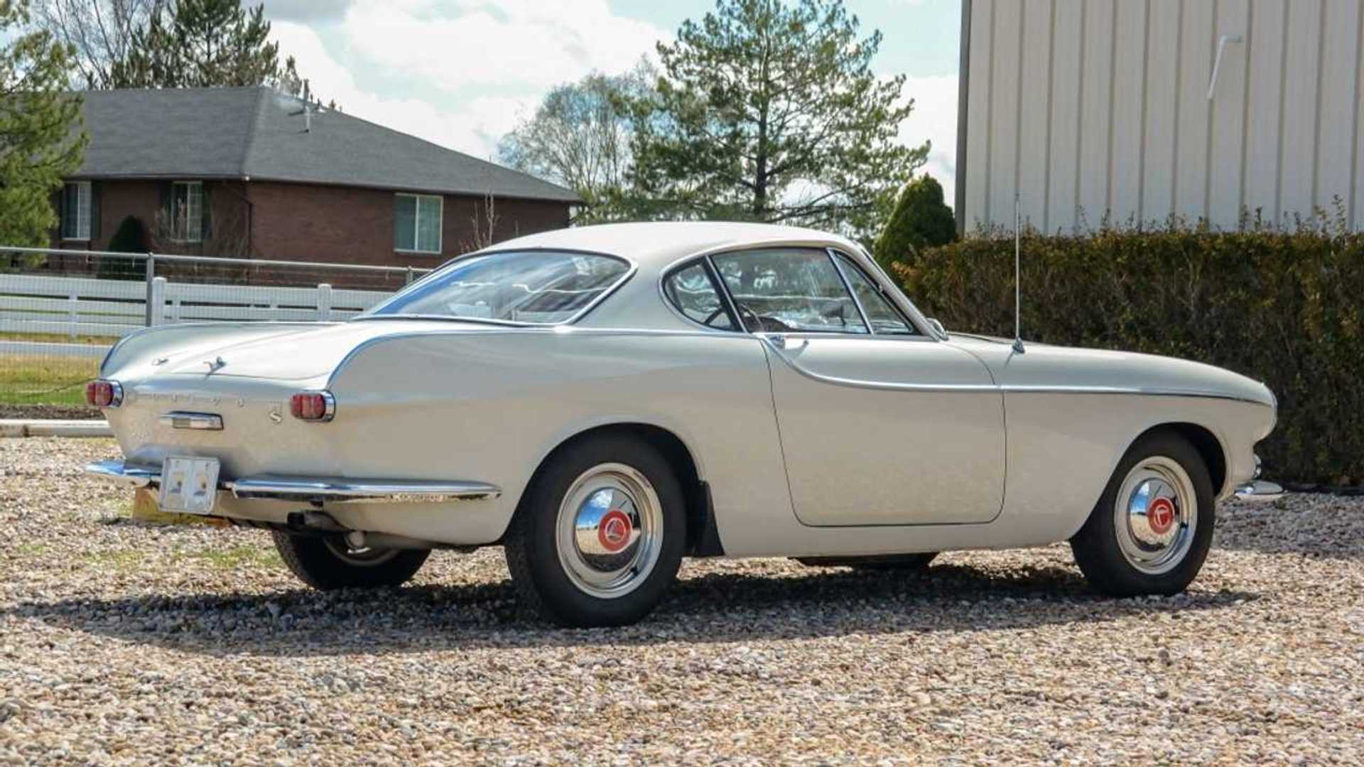 Volvo P1800