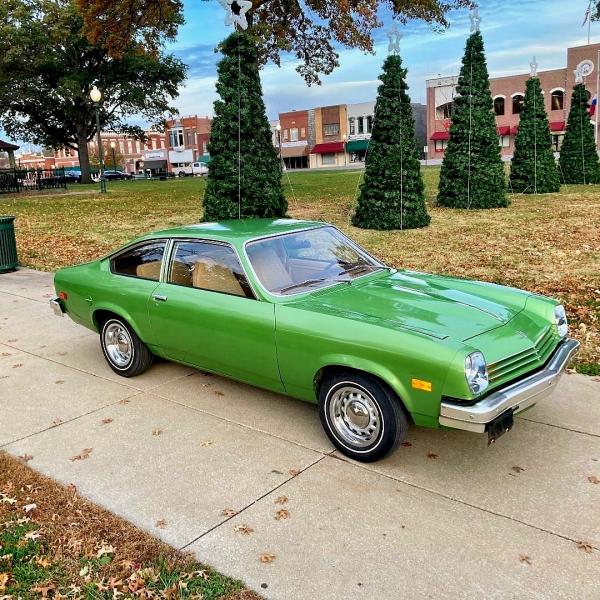 The Nostalgia of the Past: Reflections on the Happiness of New Cars