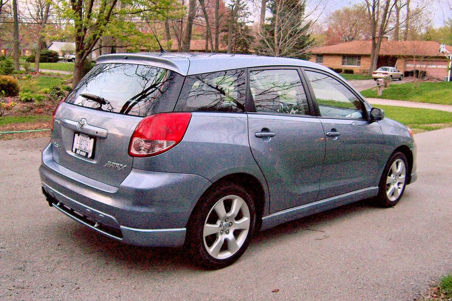Toyota Matrix XRS 2003: Een betrouwbare metgezel voor dagelijks gebruik