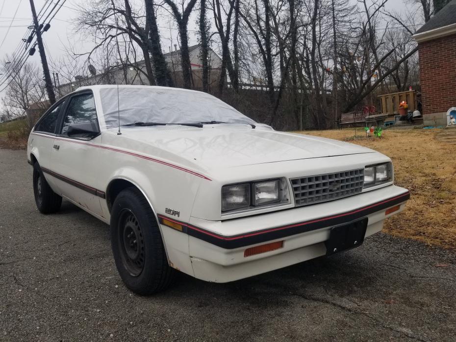 Chevrolet Cavalier CS Hatchback 1986: El vehículo que marcó América.