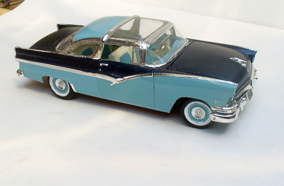 Summer getaway: a collection of blue scale models to chase away winter blues.