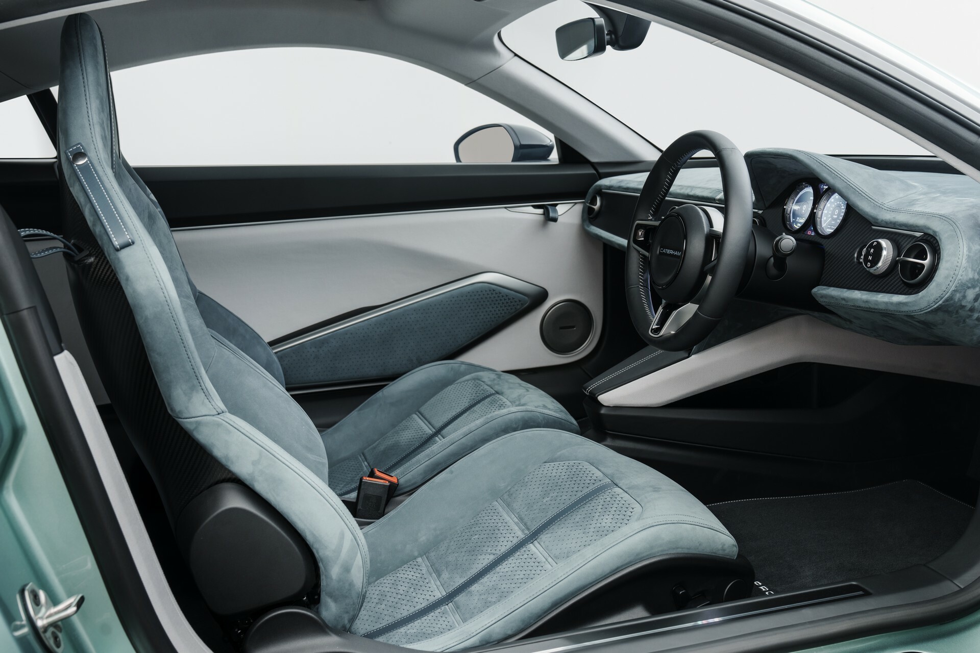 Caterham dit que les Américains sont “chargés,” alors il nous vend un EV à 135K$