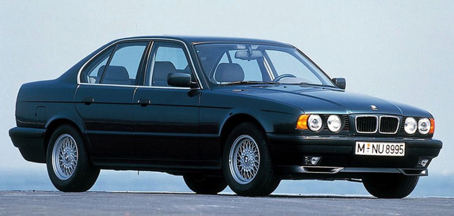La BMW 525i E34 : Un sogno rosso degli anni '90