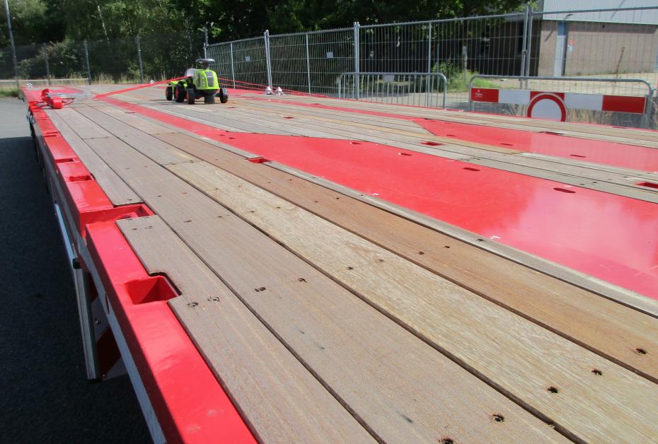 Wessels Transport Rijssen - 2016 Scania R450 6x2/4 tractor - 2025 Pacton low deck flatbed semi-trailer - 6