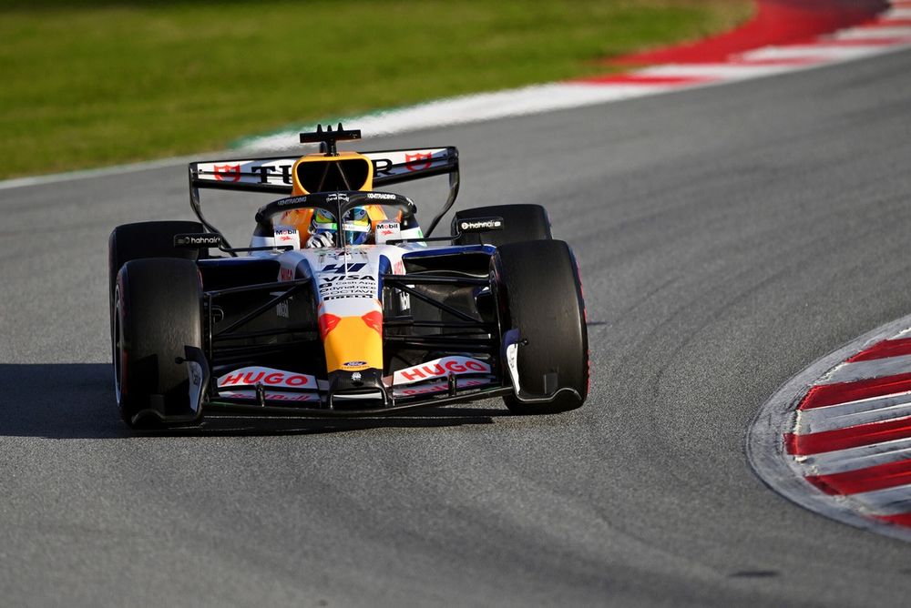 Арвид Линдблад, многообещающий новичок в большом цирке Формулы 1