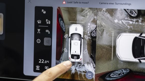 C'est parfois une sacr&eacute;e gal&egrave;re pour d&eacute;sactiver les aides &agrave; la conduite sur certains v&eacute;hicules &copy; Audi