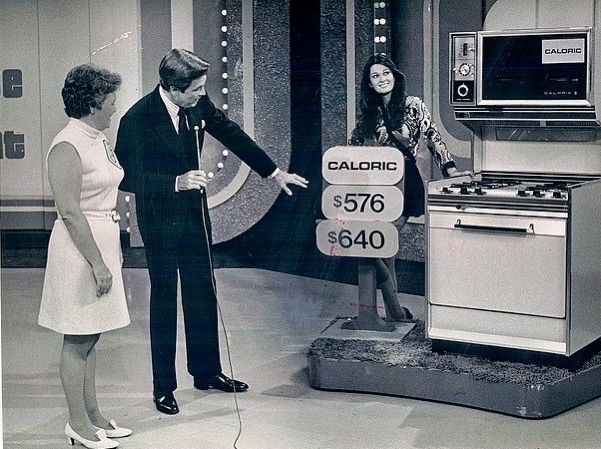 The Nostalgia of the Past: Reflections on the Happiness of New Cars