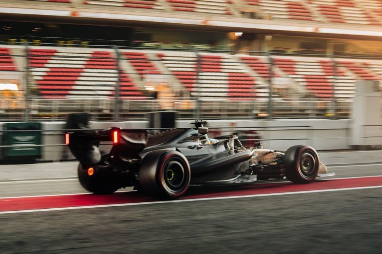 Alonso et Newey : Une première journée prometteuse à Barcelone