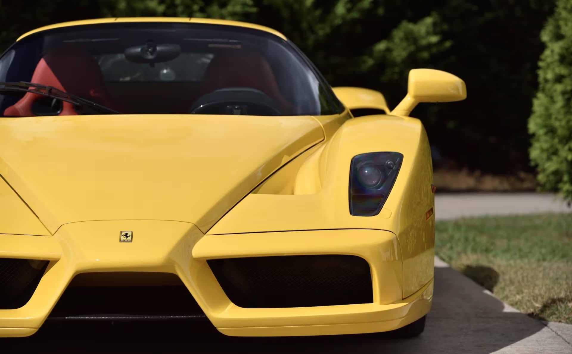 Les Ferrari aux enchères : une Enzo bat tous les records