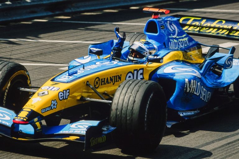 Renault en Formule 1 : Un Voyage à Travers les Époques de la Compétition