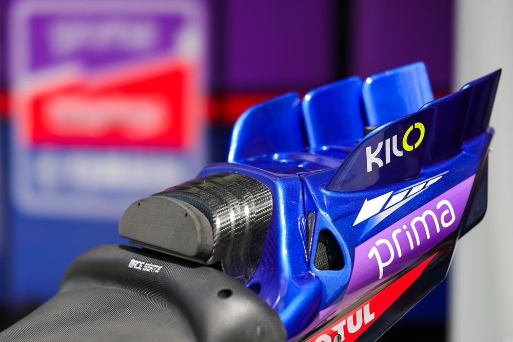 Das Heck der Yamaha YZR-M1 des Teams Pramac Racing im Jahr 2025.