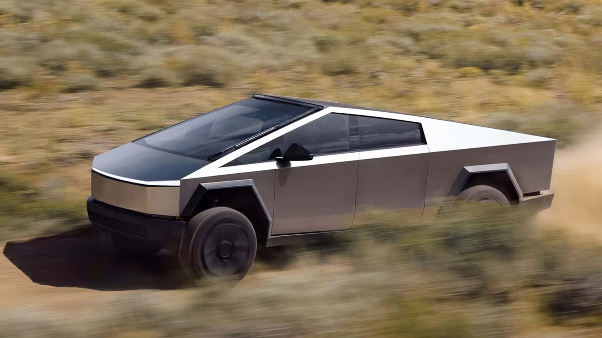 Tesla Cybertruck met optionele off-road lichtbalk