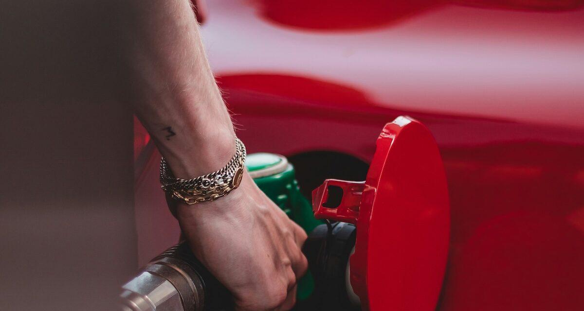 Réflexion sur l’avenir de la voiture électrique face aux choix de Trump