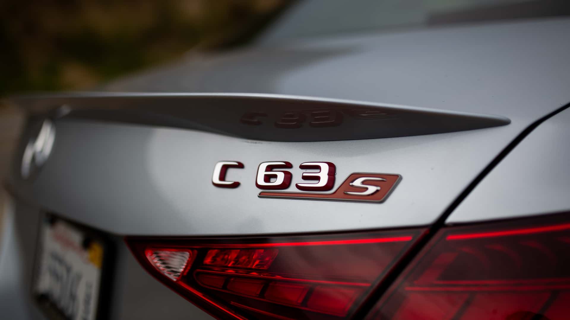 نهاية عصر: مرسيدس-أي إم جي تنهي C63 ذات الأربعة أسطوانات