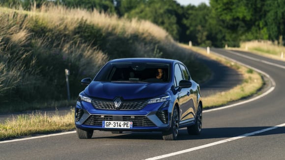 公司车:法国汽车市场的争议性存在