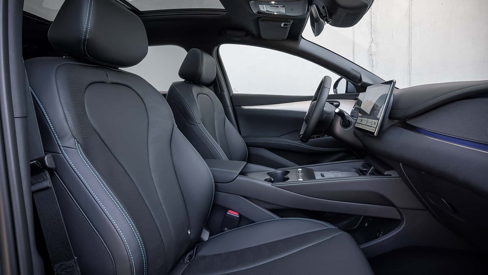 BYD Seal 6 DM-i Touring: رهان جريء لجذب العائلات الحديثة