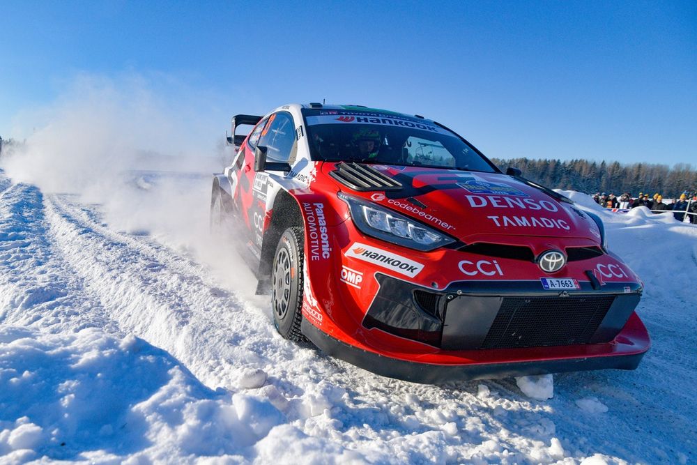 Rallye de Szwecji: Takamoto Katsuta na szczycie!