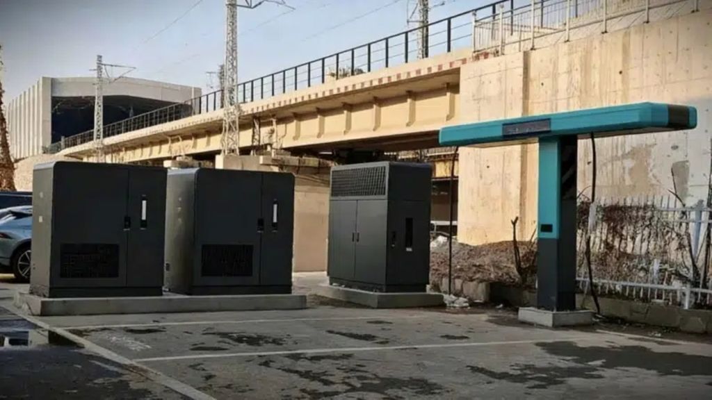 BYD lanza estaciones de carga ultrarr&aacute;pidas: &iquest;un golpe maestro industrial?