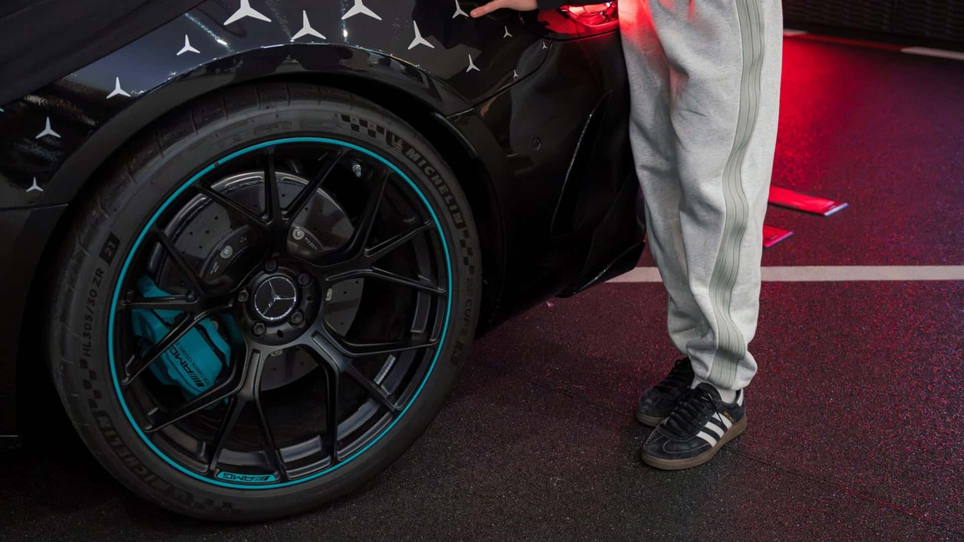 Mergulhando no Mundo do Mercedes-AMG GT 63 PRO 4MATIC+ Motorsport Collectors Edition