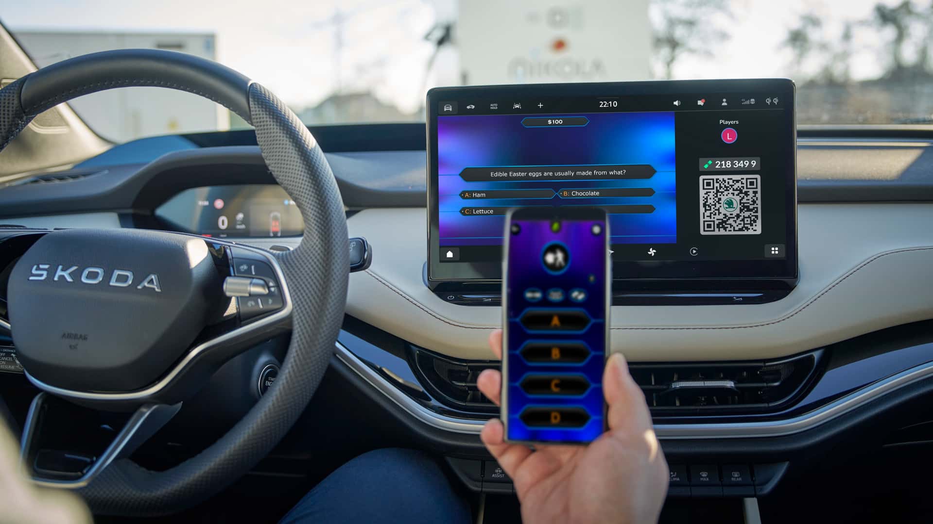 Skoda Elroq and Enyaq: Video Games on Board for More Fun Trips