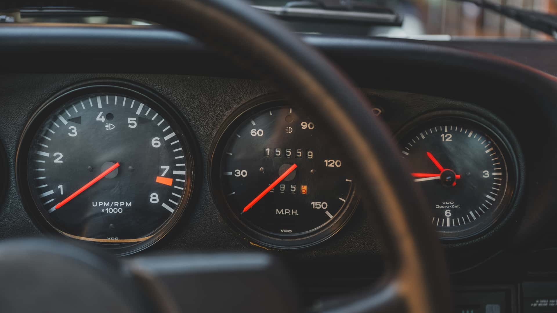 保时捷911 Carrera 2.7 MFI：拍卖中的稀有珍品