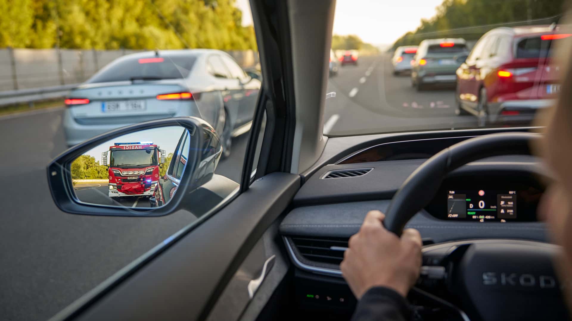 Skoda Elroq and Enyaq: Video Games on Board for More Fun Trips