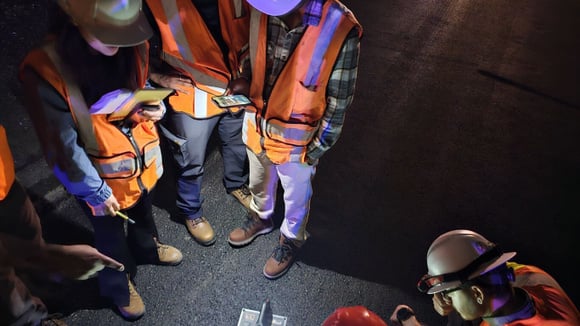 Teksas stawia na zrównoważone drogi: innowacyjny asfalt z recyklingowanego plastiku