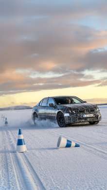 BMW i3: La Berlina Elettrica Pronta a Ridefinire il Piacere di Guida Estremo