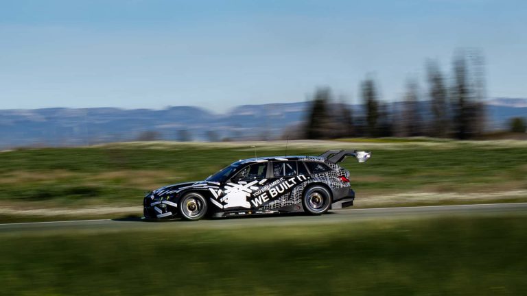 BMW M3 Touring 24H : le break prend la piste