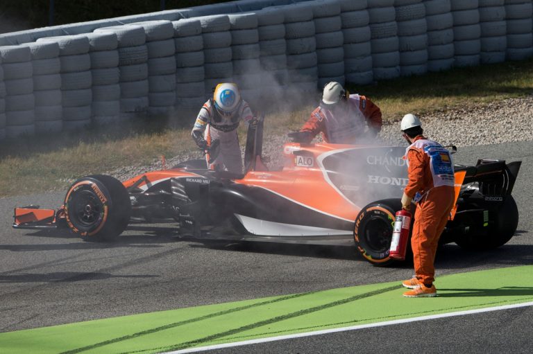 Alonso relance le débat : Aston Martin-Honda vs McLaren-Honda