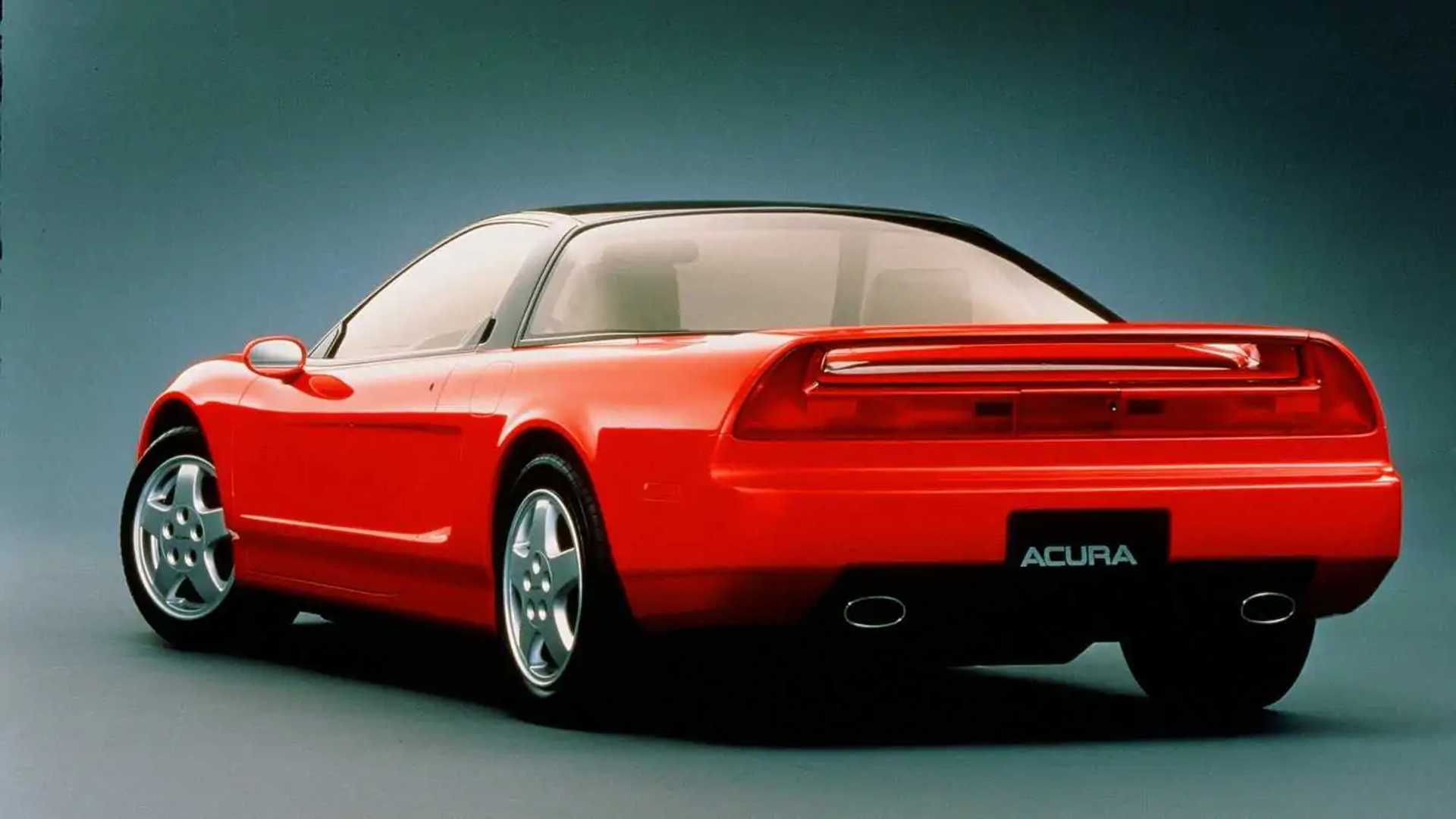 هوندا تعيد إحياء NSX الأولى بقطع أصلية