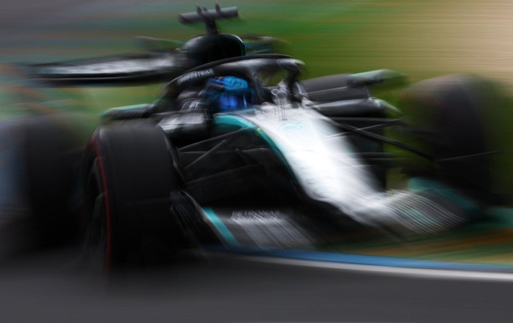 La FIA modifica le norme di compressione: un colpo strategico a favore di Mercedes