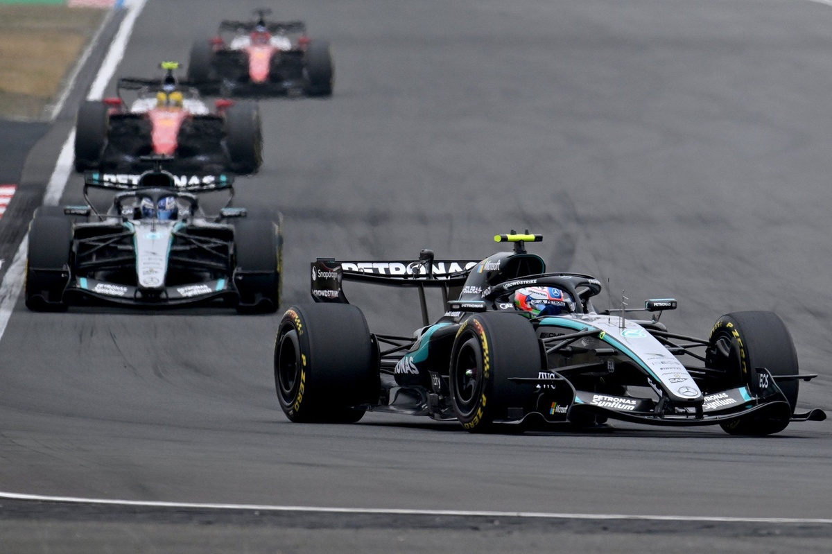 Antonelli s’impose au GP de Chine, Hamilton retrouve le podium avec Ferrari