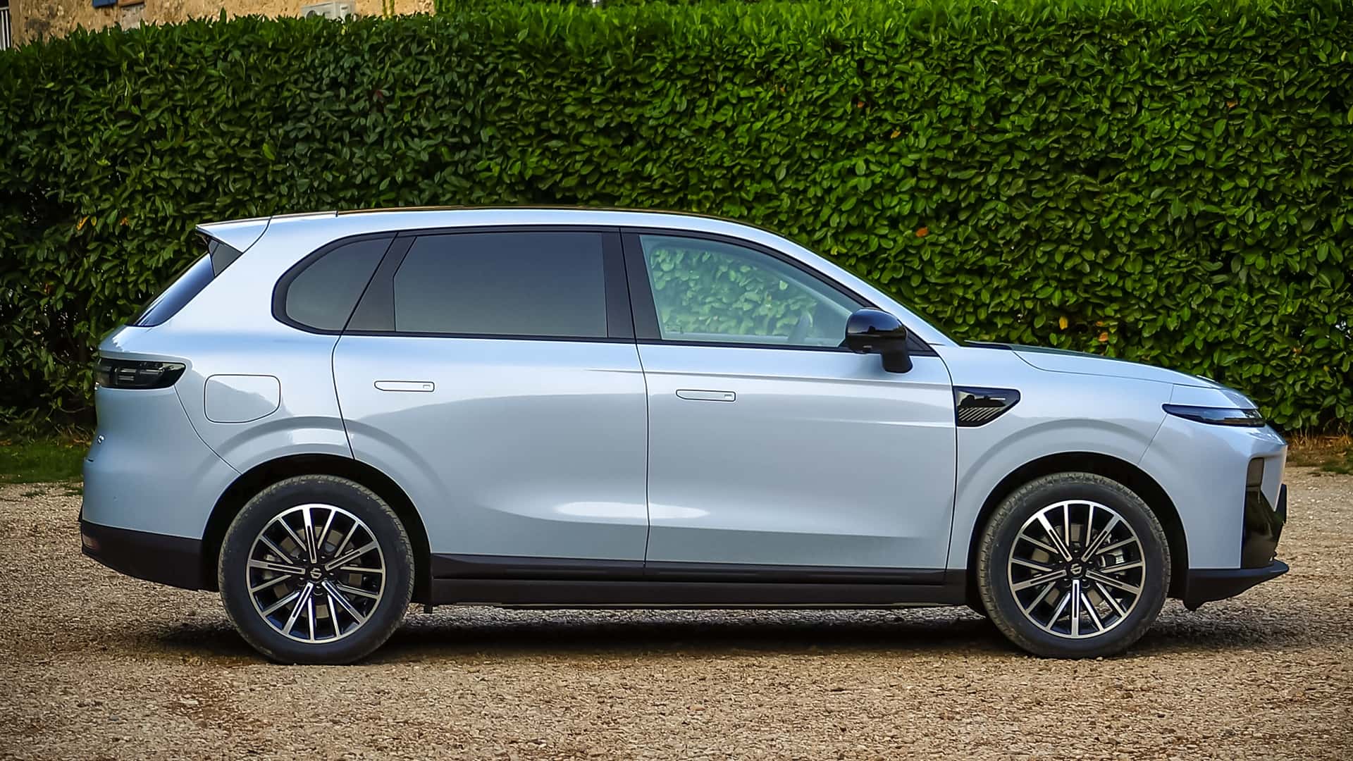 Stellantis Partners with Leapmotor to Enhance EV Strategy