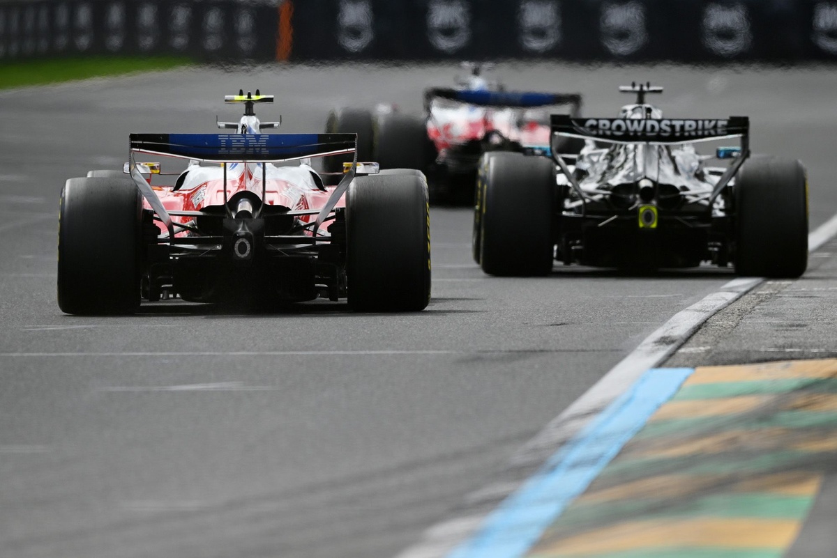 Formule E vs Formule 1 : un choc des philosophies qui pourrait redéfinir le sport automobile