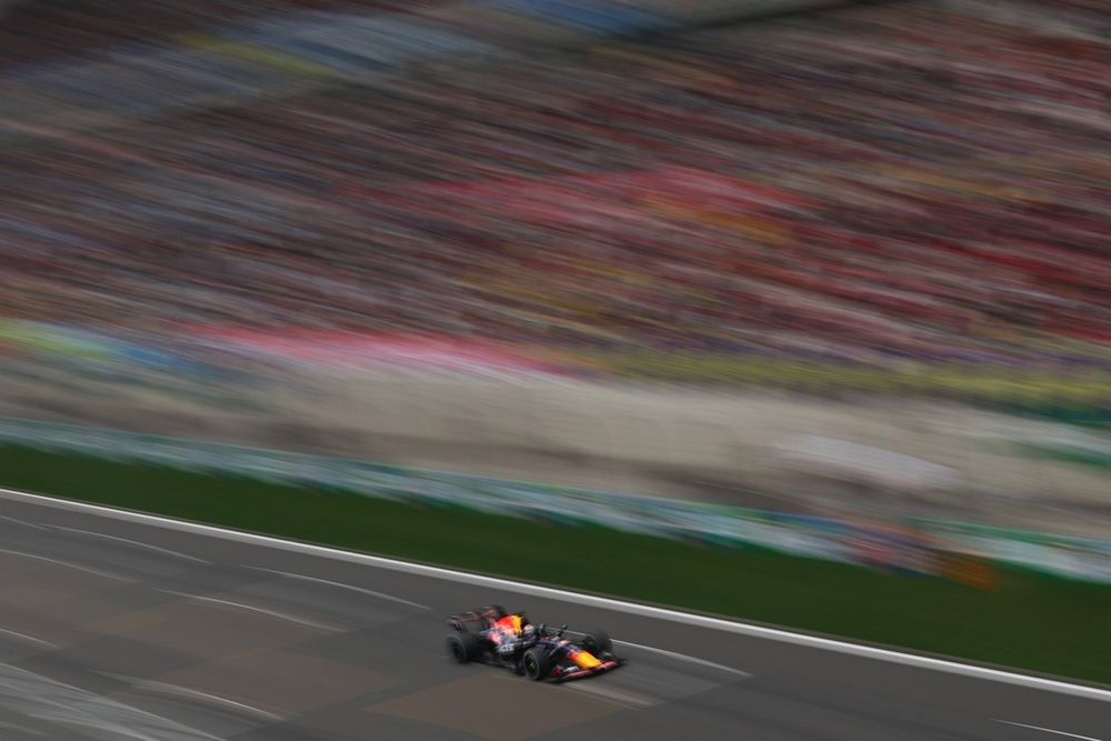 Red Bull in Crisis: Verstappen Denounces the Troubles of a Poorly Designed Car