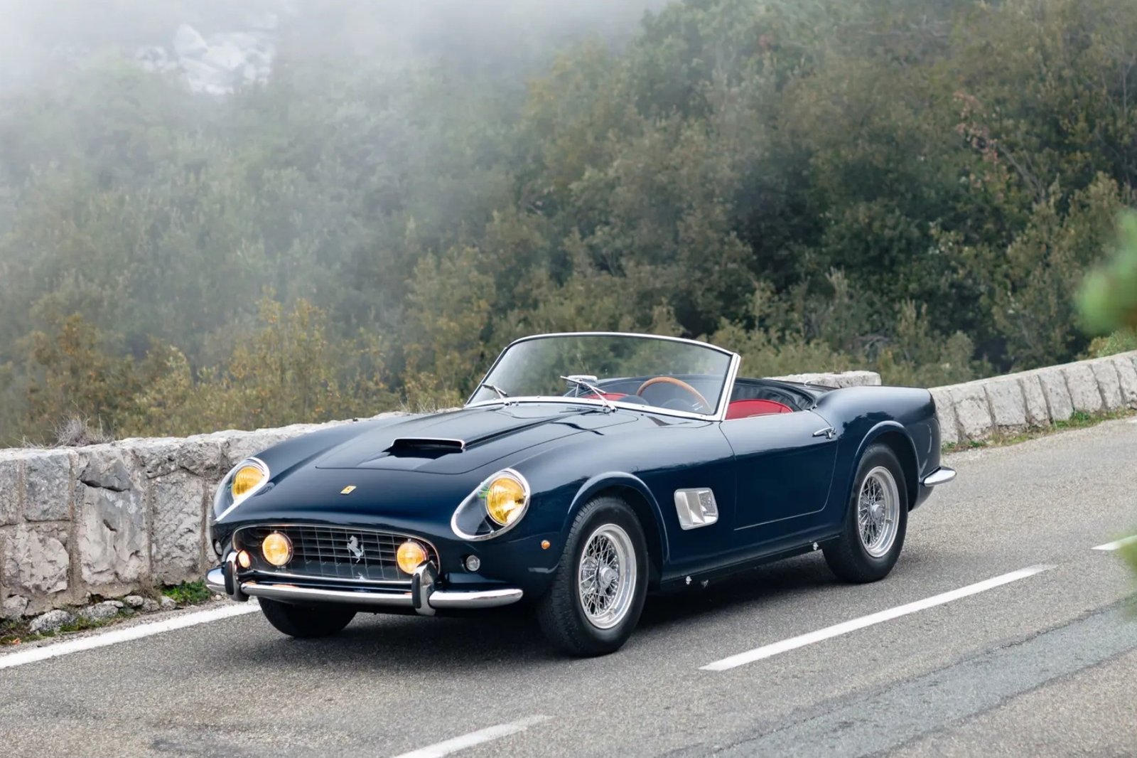 Une Ferrari 250 GT SWB California Spyder vendue pour 19,5 millions d’euros