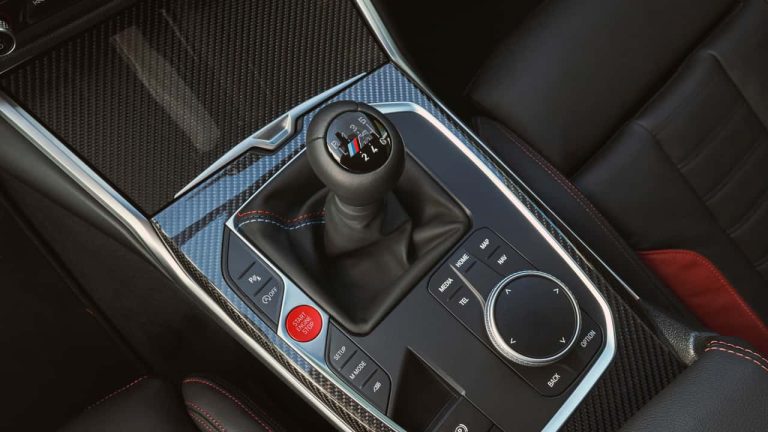 BMW joue la survie des boîtes manuelles