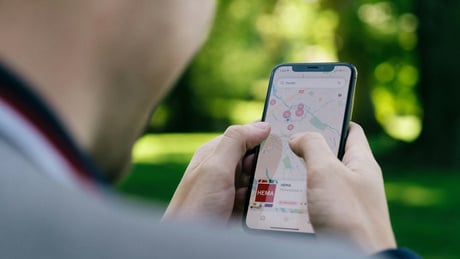 Comment afficher les bornes de recharge pour voiture &eacute;lectrique sur Google Maps ?