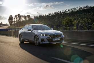 BMW iX3 Orders Surge Amid Electric Vehicle Boom