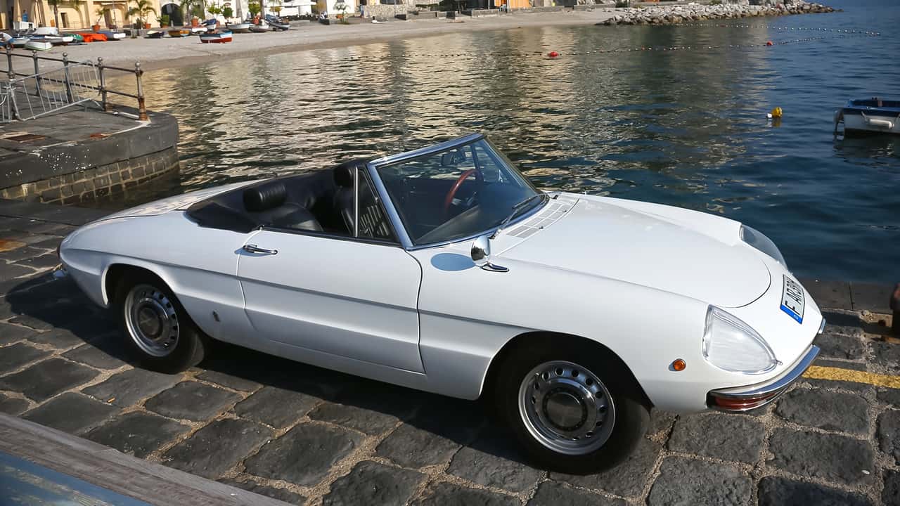Alfa Romeo Spider Duetto werd juist door kritiek iconisch