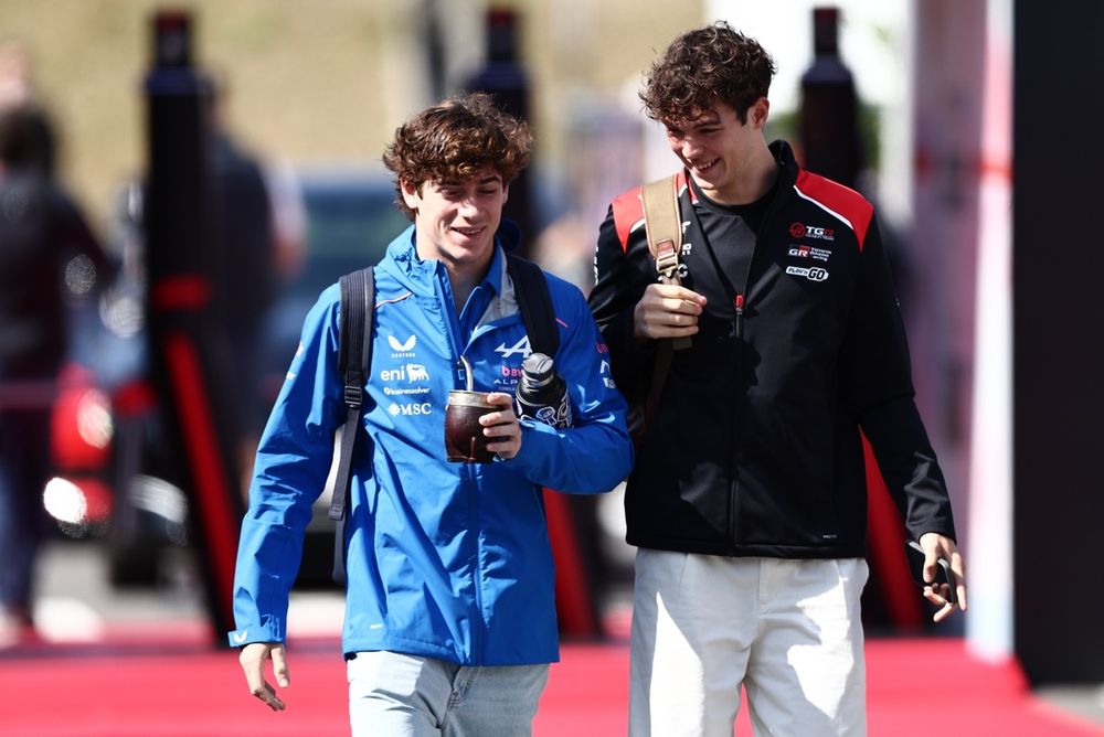 Bearman Calls Out Colapinto After Crash