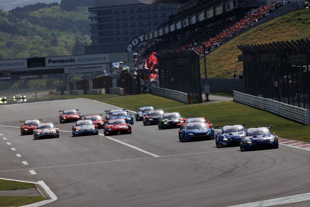 Verstappen fragt sich über den Super GT